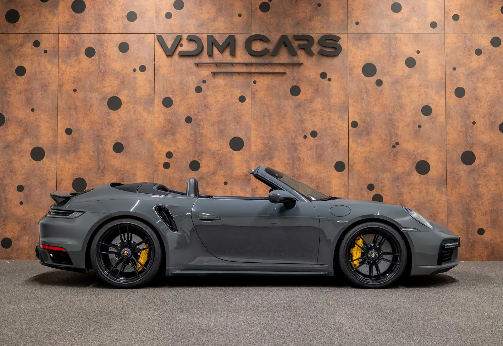 Porsche 911 Turbo S Cabriolet * PTS * LIFT * SPORTAUSPUFF * 360 *  - 171027