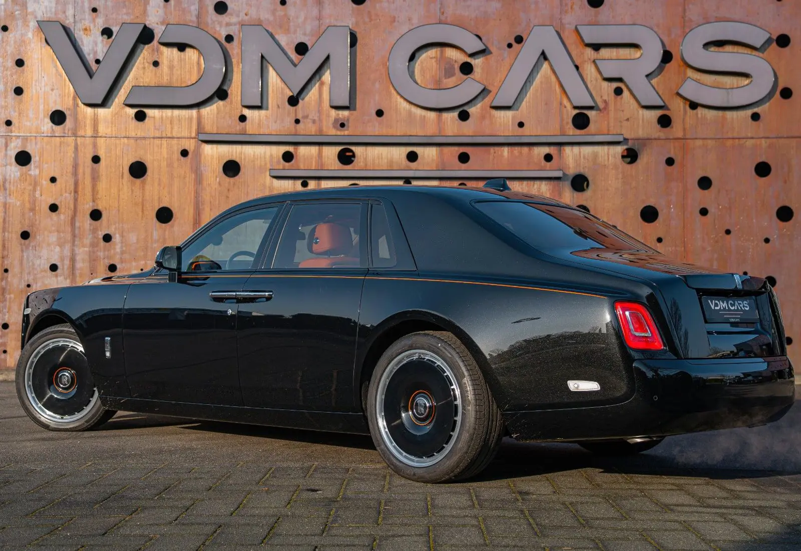 Rolls-Royce Phantom * COC ONLY * PROD.25 * BESPOKE * STARLIGHT * THEA - 136200