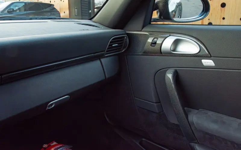 Porsche 911 GT3 RS * ONLY 2.300KM! * PCCB * PASM * CLUBSPORT *  - 126897