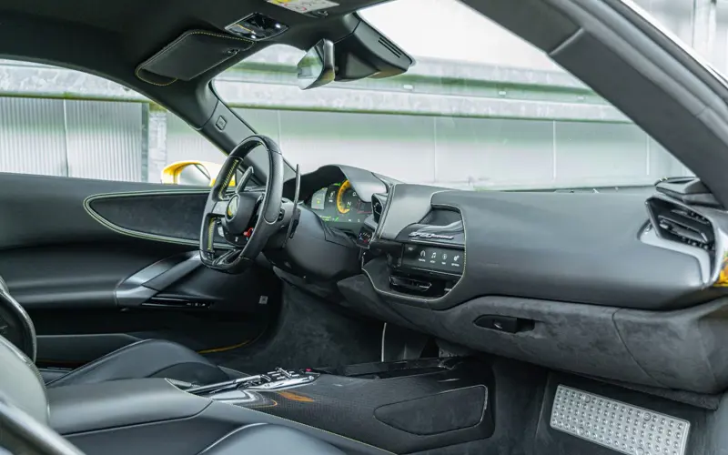 Ferrari SF90 Stradale * ATELIER * GIALLO TRIPLO * CARBON * TAILO - 138996