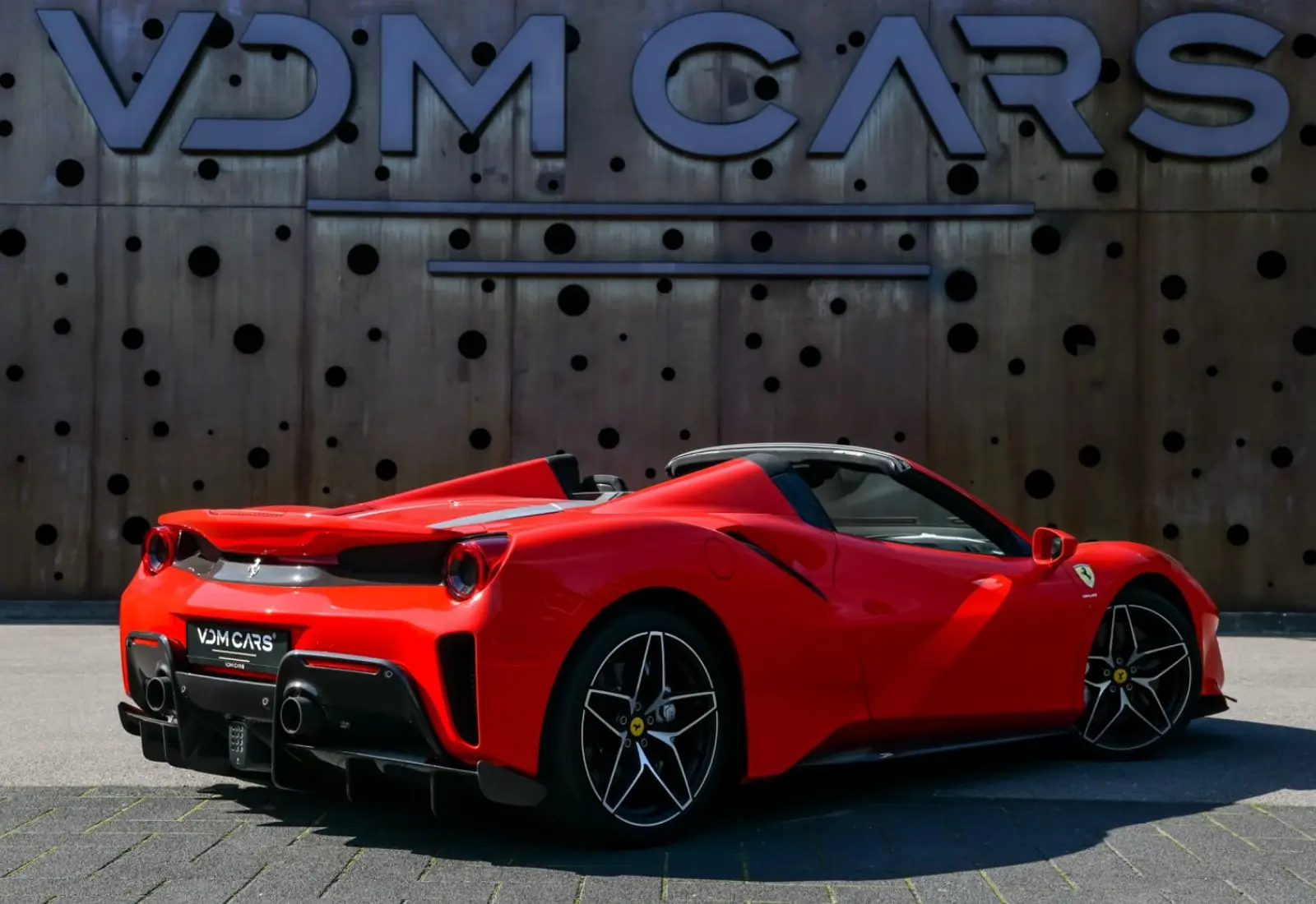 Ferrari 488 Pista Spider * CARBON (12x) * LIFT * AFS * PPF * MWST - 123930