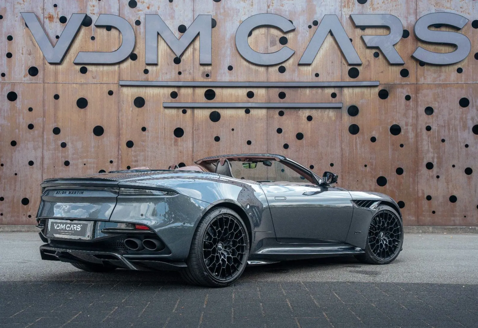 Aston Martin DBS Volante 770 Ultimate * 1/199 * Carbon * Carb.Seats - 167628