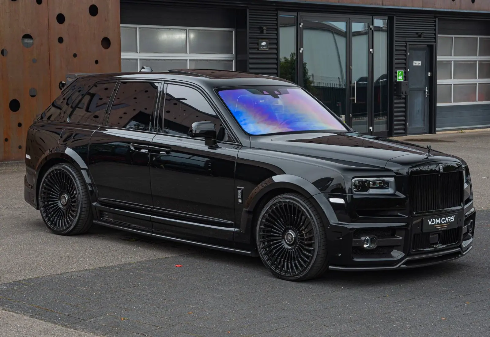 Rolls-Royce Cullinan URBAN WIDETRACK * CARBON * VOSSEN * REAR ENT. - 86336