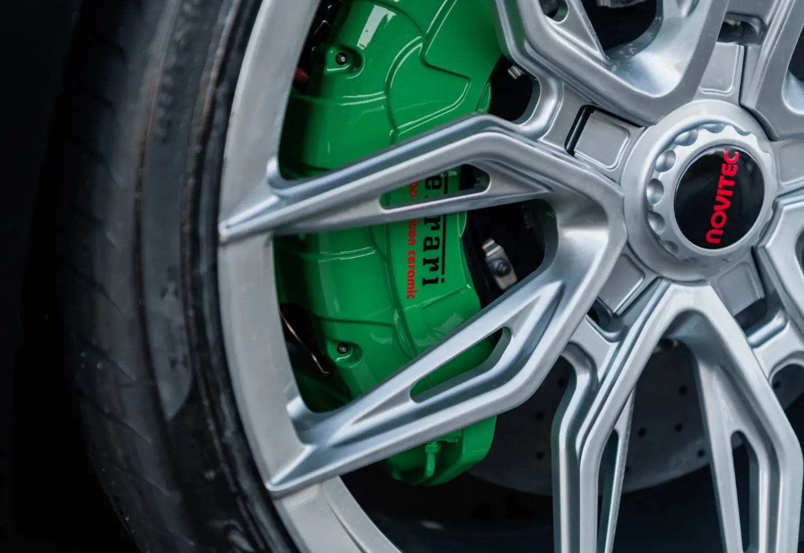 Ferrari 296 GTS N-LARGO * 1 OF 15 * FULL CARBON * LIFT * ADAS *  - 124814