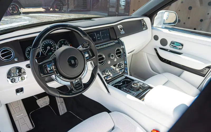 Rolls-Royce Cullinan MANSORY * FORGED CARBON * ONLY 7600 KM *  - 166843