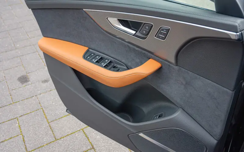 Audi RSQ8 4.0 TFSI * MATRIX * B&amp;O * TOUR * HEADUP *  - 111171