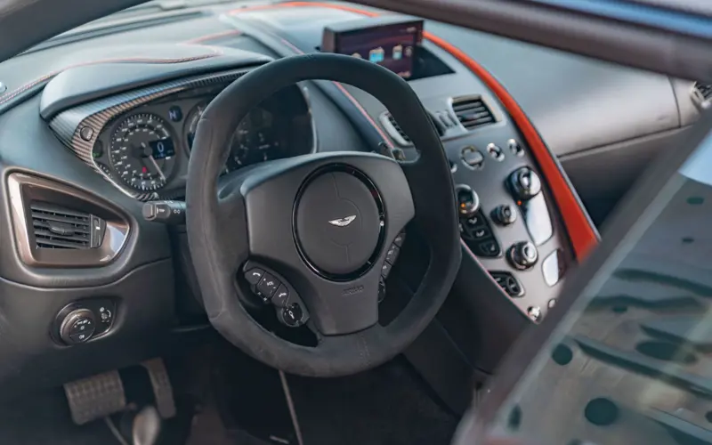 Aston Martin Vanquish Zagato Shooting Brake NEW SERVICE ! NEW - 125103