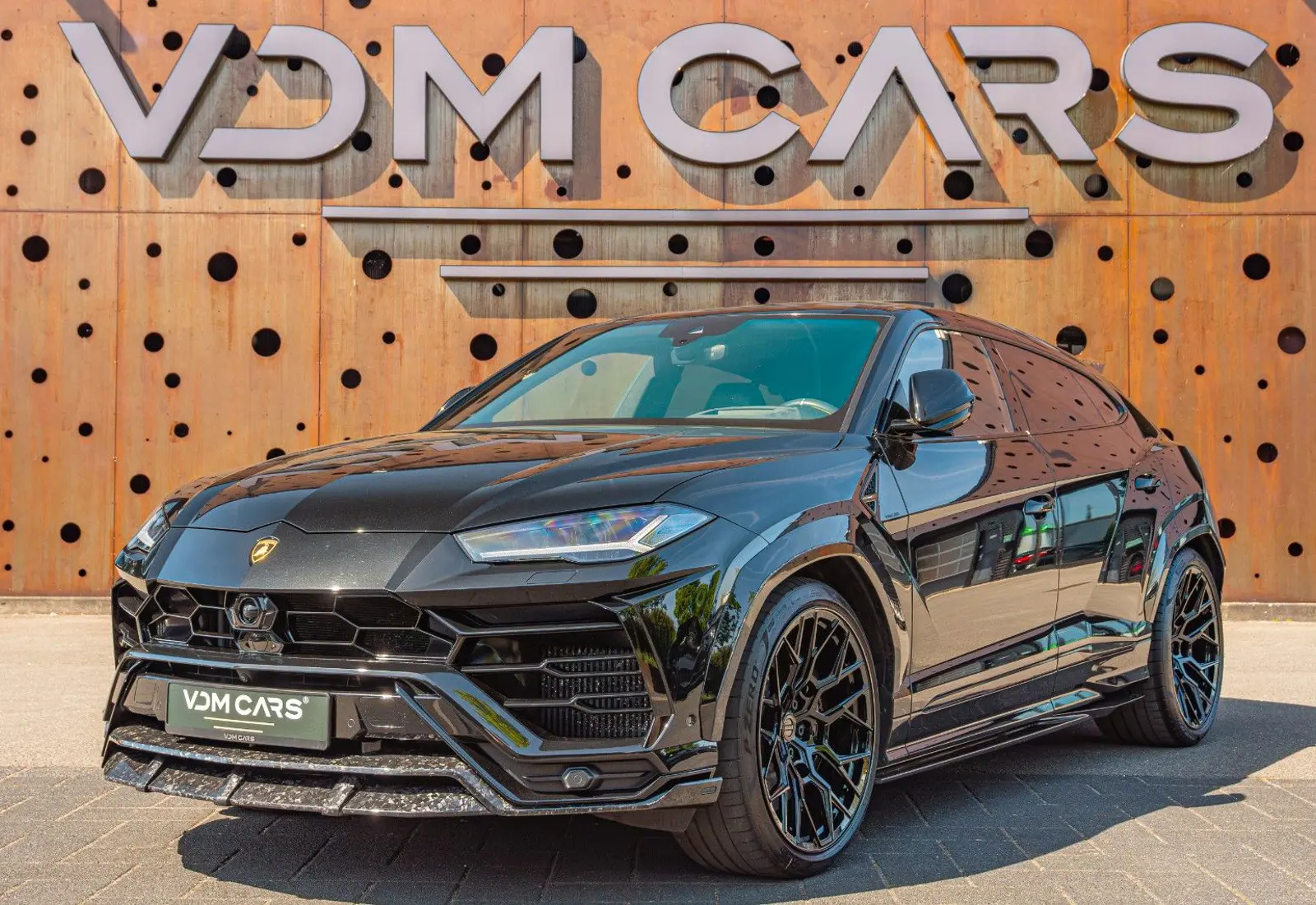 Lamborghini Urus 4.0 V8 * MASSAGE * ADAS * STYLE PACK * URBAN - 106959