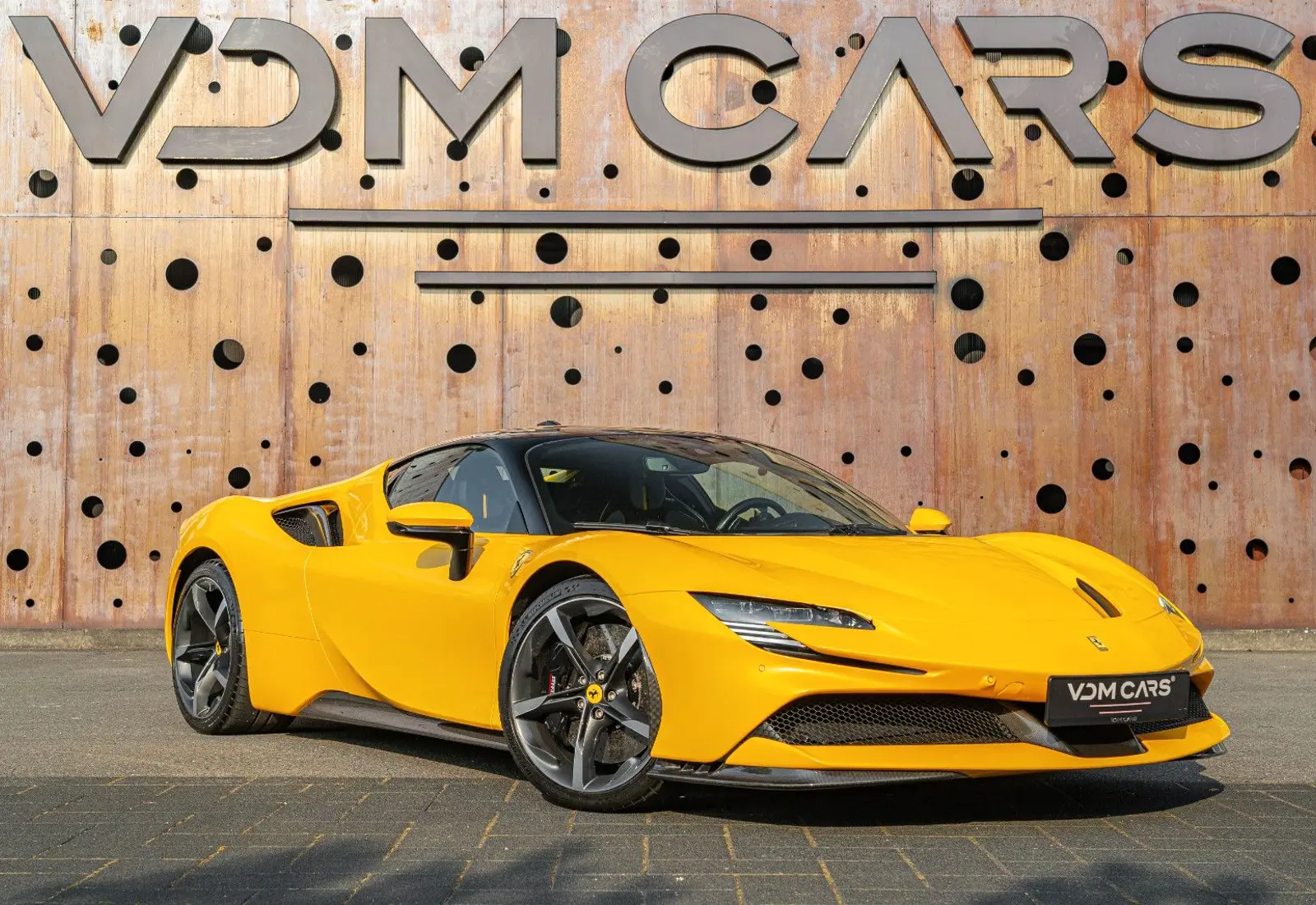 Ferrari SF90 Stradale * ATELIER * GIALLO TRIPLO * CARBON * TAILO - 138963