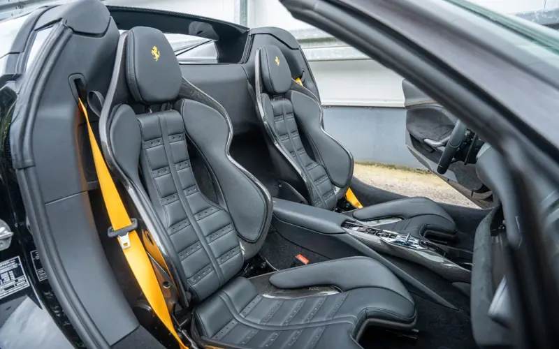Ferrari 296 GTS * AKRAPOVIC * CARBON SEATS * LIFT * AFS * CONNECT - 153814