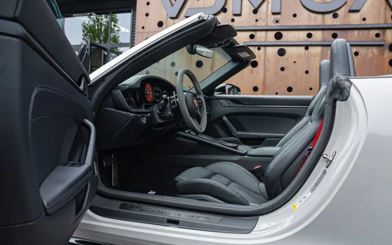 Porsche 992 Carrera 4 GTS Cabrio * 18 WEG * BOSE * SPORT * PASM *  - 86413