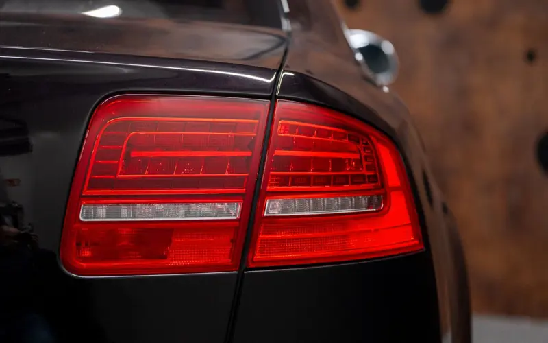Audi S8 5.2 quattro * MASSAGE * LUFTFEDERUNG * CARBON *  - 168755