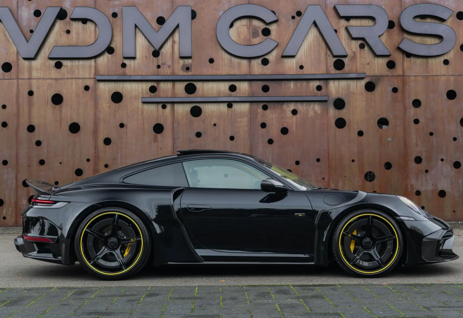 Porsche 992 BRABUS ROCKET R * 1 OF 25 * 900HP * CARBON * LIFT *  - 120184