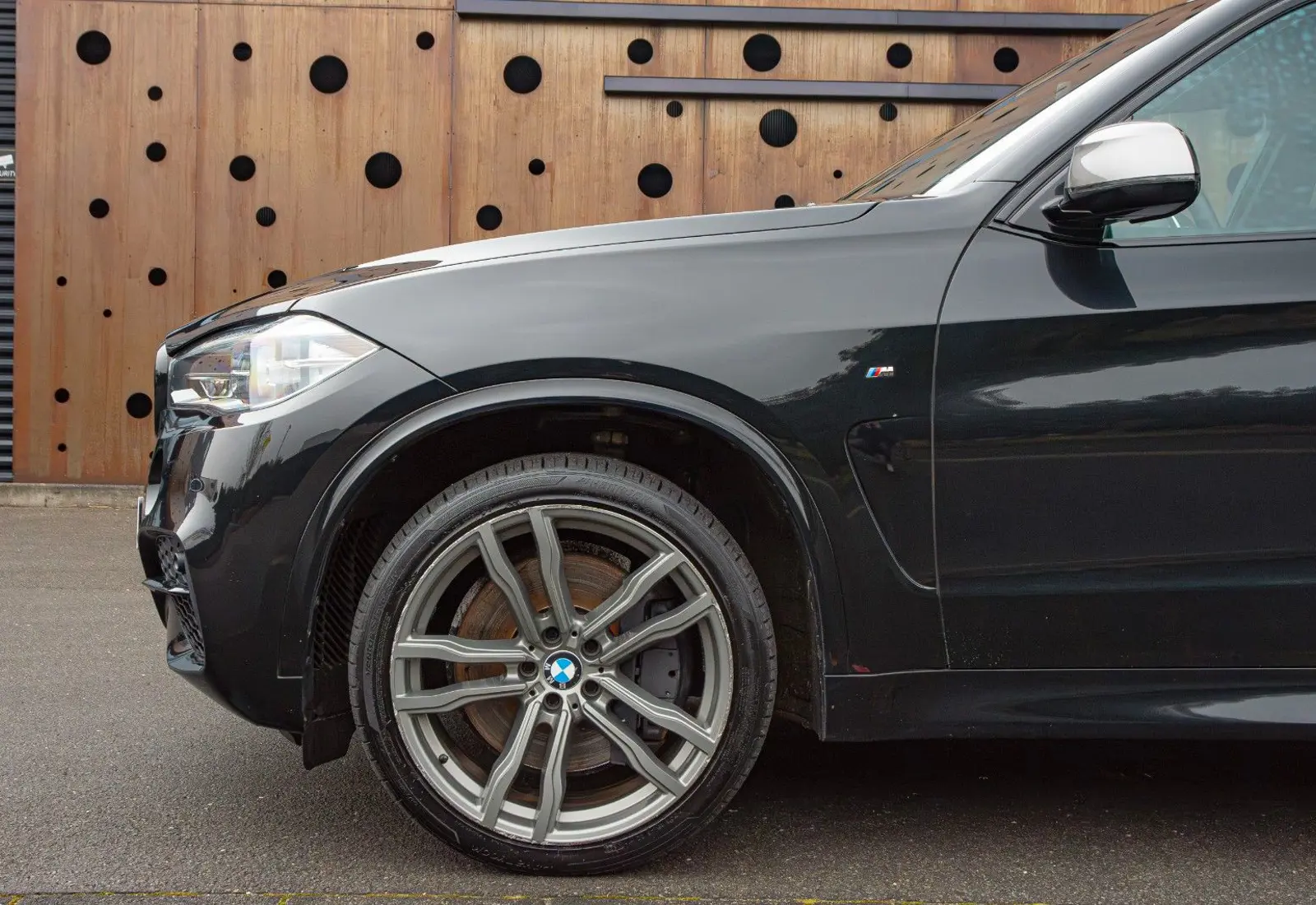 BMW X5 M50 d * PANO * SOFT-CLOSE * HARMAN * SHADOW * INNOVAT *  - 78400