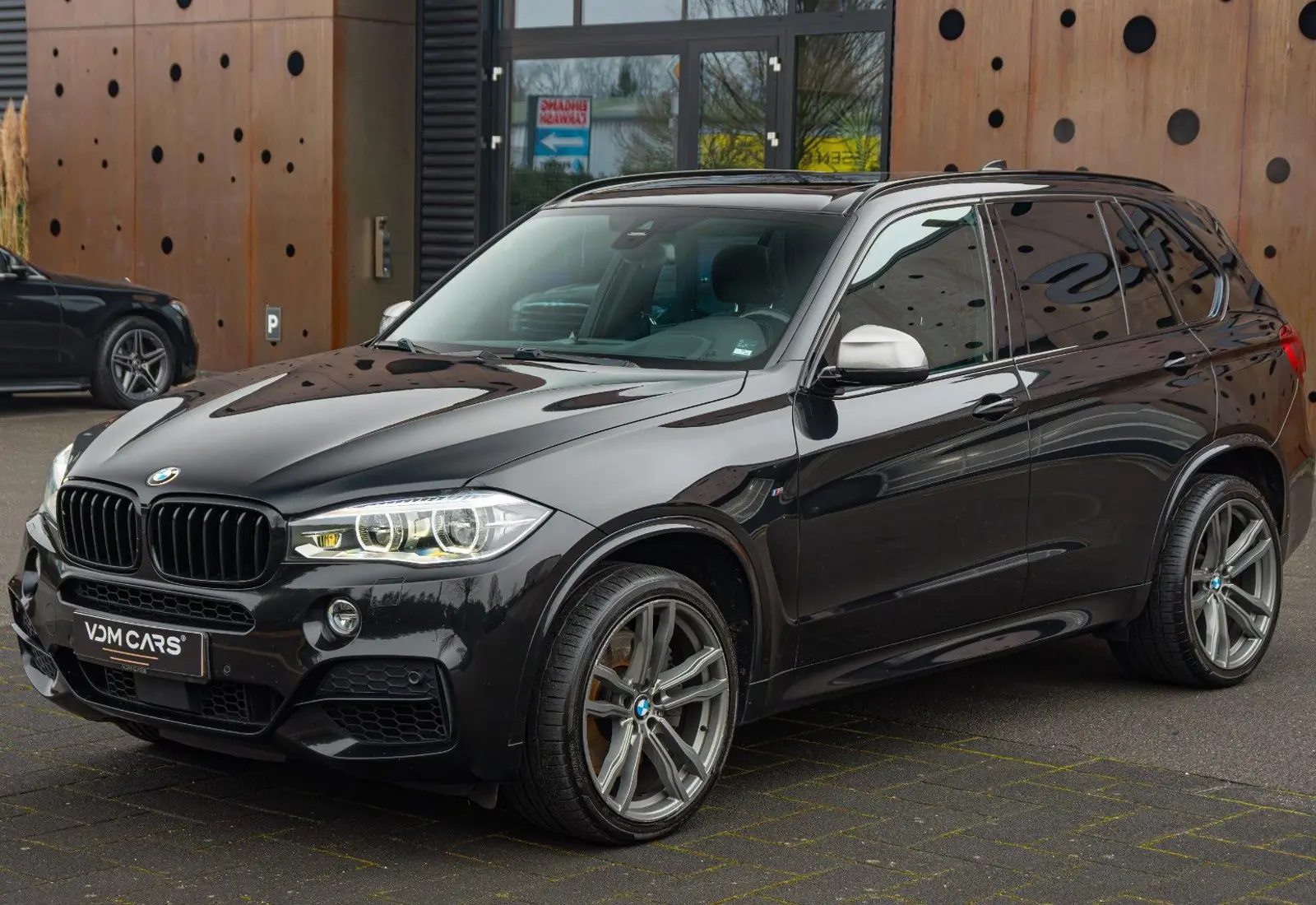 BMW X5 M50 d * PANO * SOFT-CLOSE * HARMAN * SHADOW * INNOVAT *  - 78391