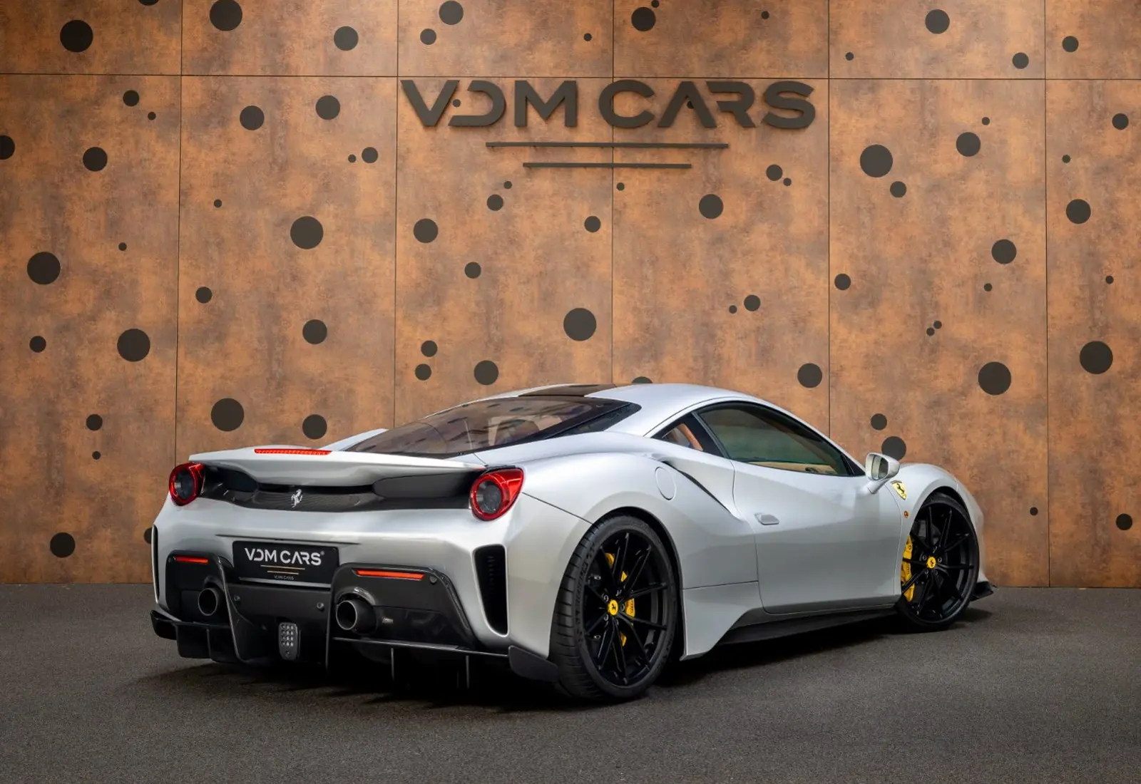 Ferrari 488 3.9 Pista * FULLPPF * LIFT * CARBON *  - 108151