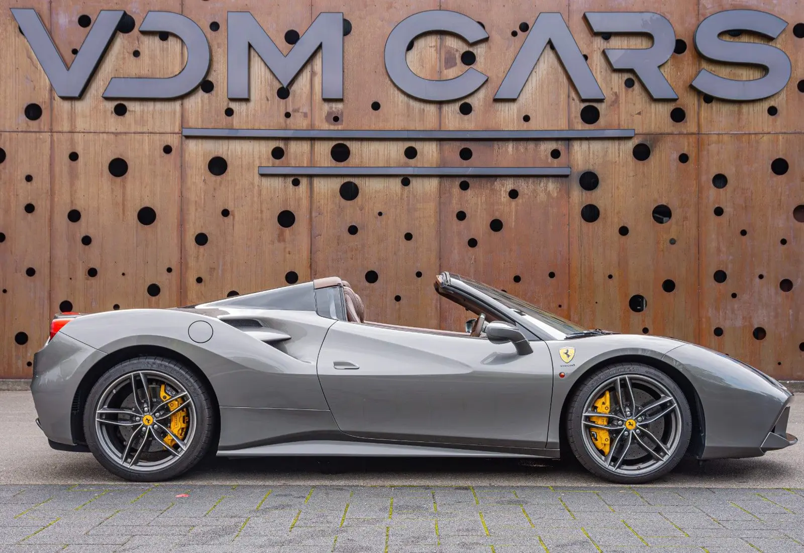 Ferrari 488 Spider HELE * SERVICE NEW * WARRANTY * ELEC.SEAT *  - 112034