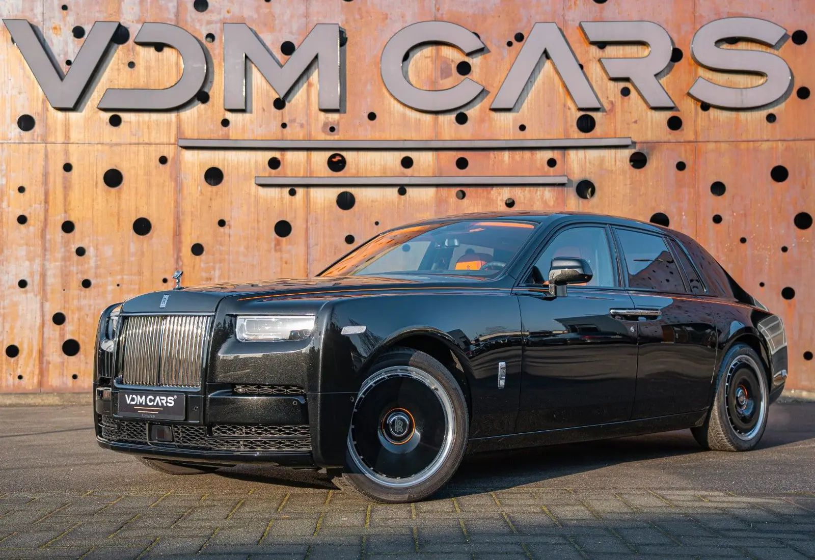 Rolls-Royce Phantom * COC ONLY * PROD.25 * BESPOKE * STARLIGHT * THEA - 136195