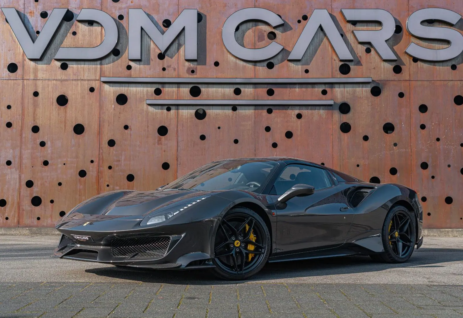 Ferrari 488 Pista Spider * CARBON 12X * 635KM * NEW SERVICE *  - 133201