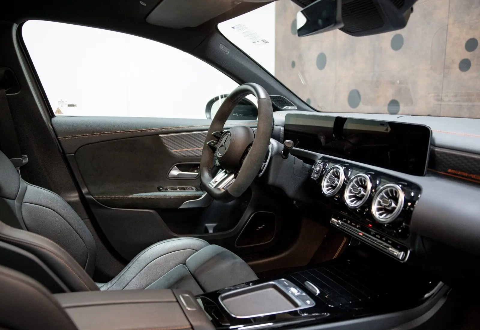 Mercedes-Benz A 45 S AMG * 360 * BURMESTER * MEMORY * PANO * ACC * KEYLESS - 120674