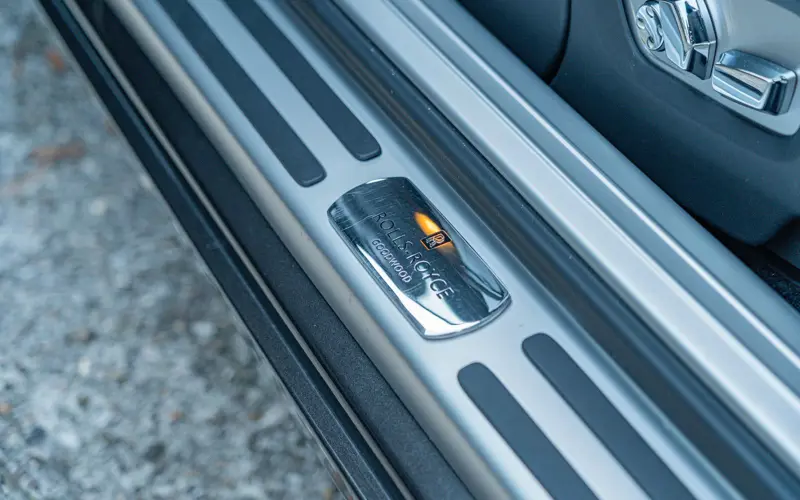 Rolls-Royce Wraith 6.6 V12 * MASSAGE * BESPOKE * SUPER PREIS ! - 139881