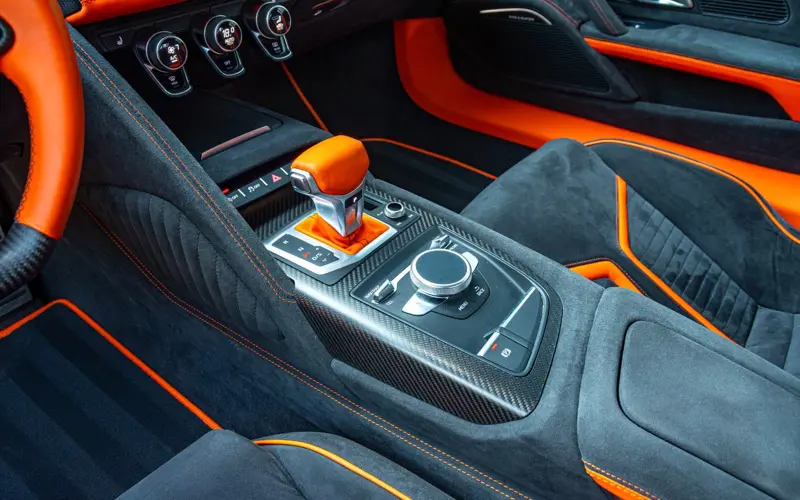 Audi R8 Coupe 5.2 FSI quattro plus * CARBON * GT STYLE *  - 108909