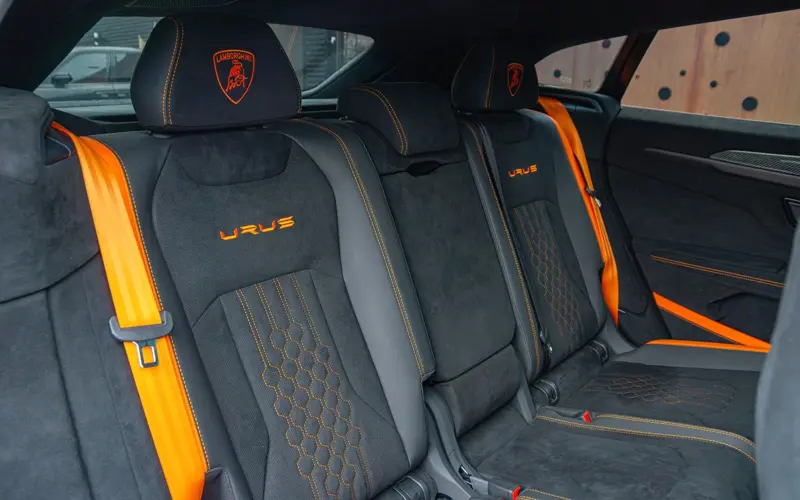 Lamborghini Urus 4.0 V8 Performante * AKRA * FULL CARBON * PANO *  - 105554