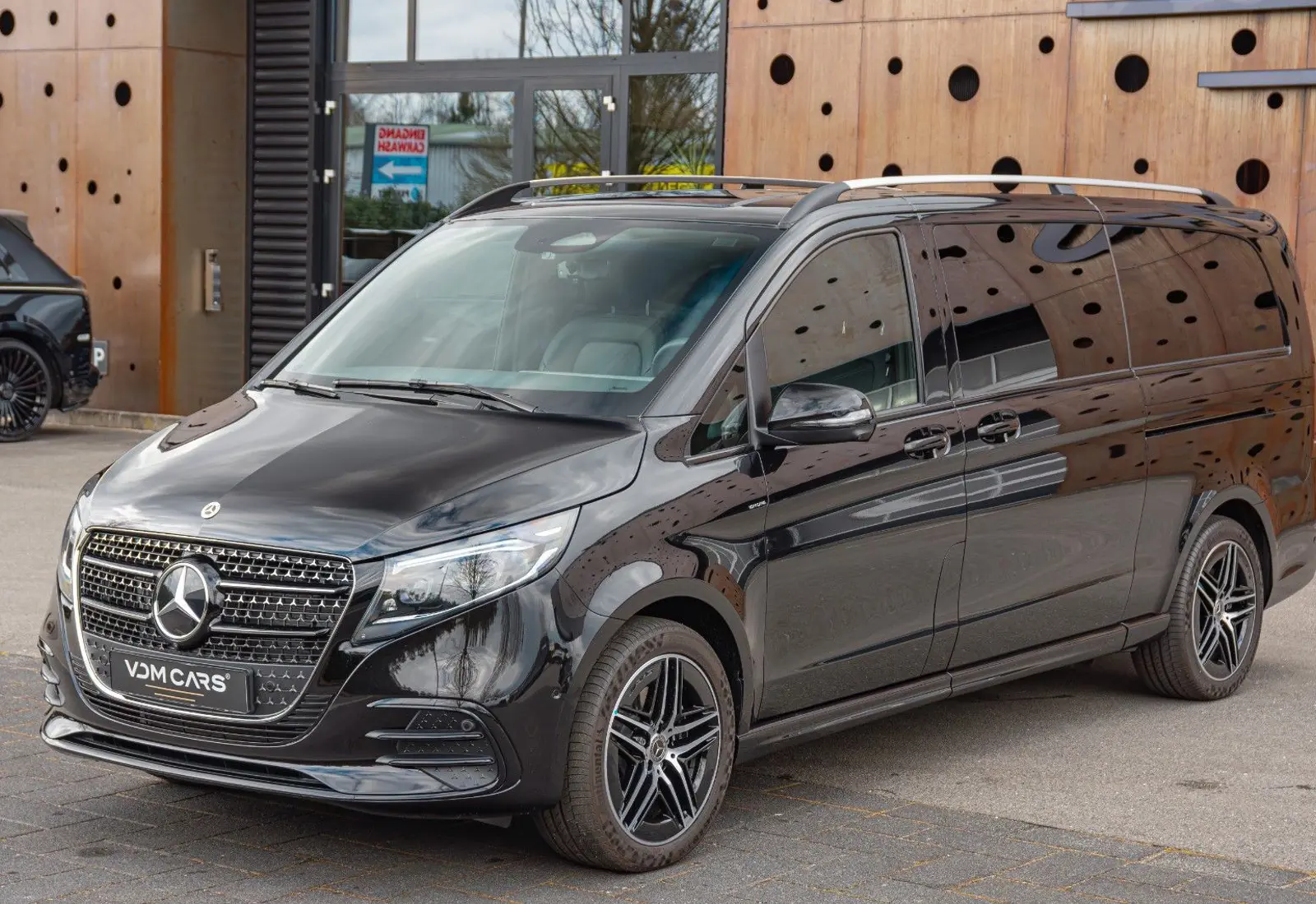 Mercedes-Benz V 300 d EXCLUSIVE L3 * NIGHT * 360 * AMG *  - 105317