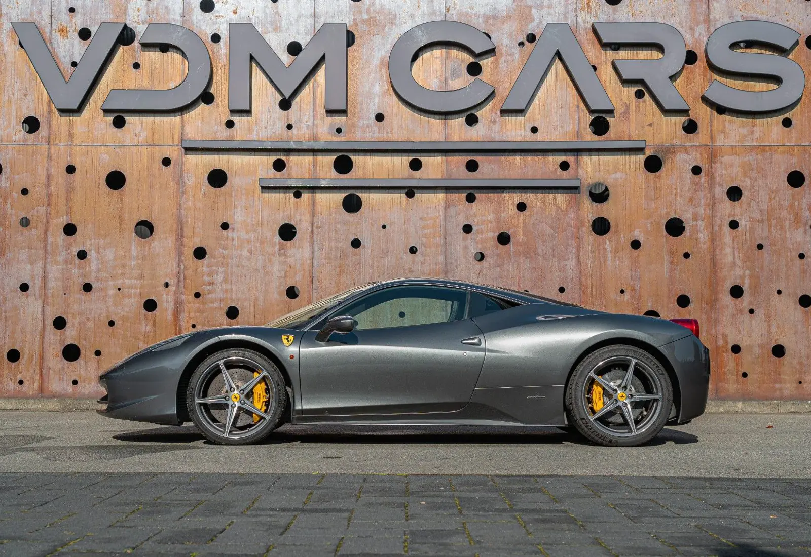 Ferrari 458 Italia * CARBON SEATS * LIFT * AFS * CAMERA * MWST *  - 144431