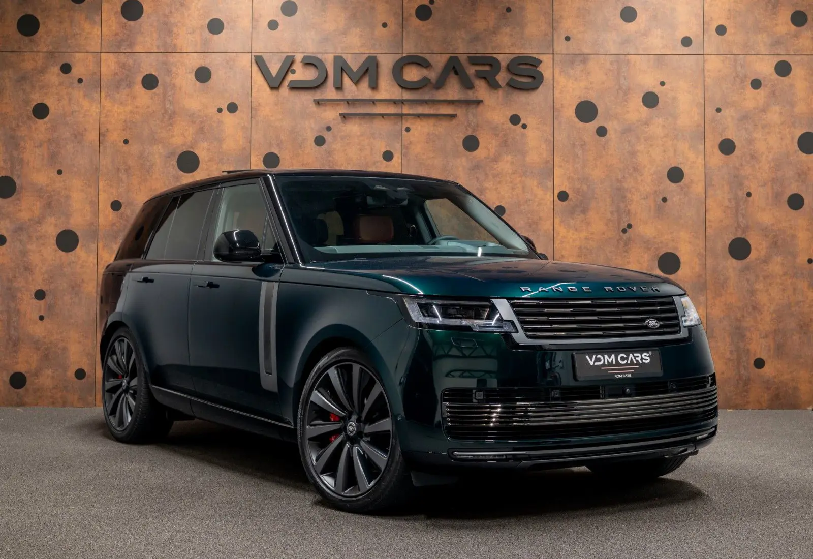 Land Rover Range Rover 4.4 P615 SV * Massage * Anhängerkup * Kühl - 170635