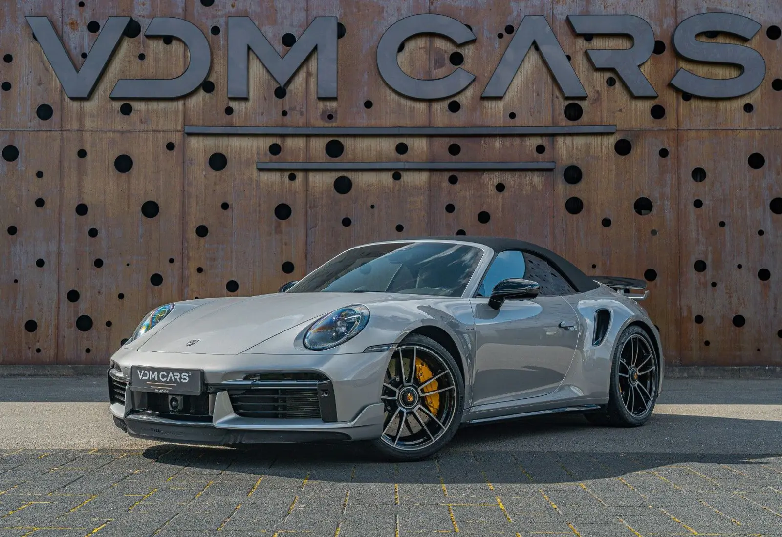 Porsche 911 Turbo S Cabriolet * AERO KIT * APPROVED 27 * PPF - 137330