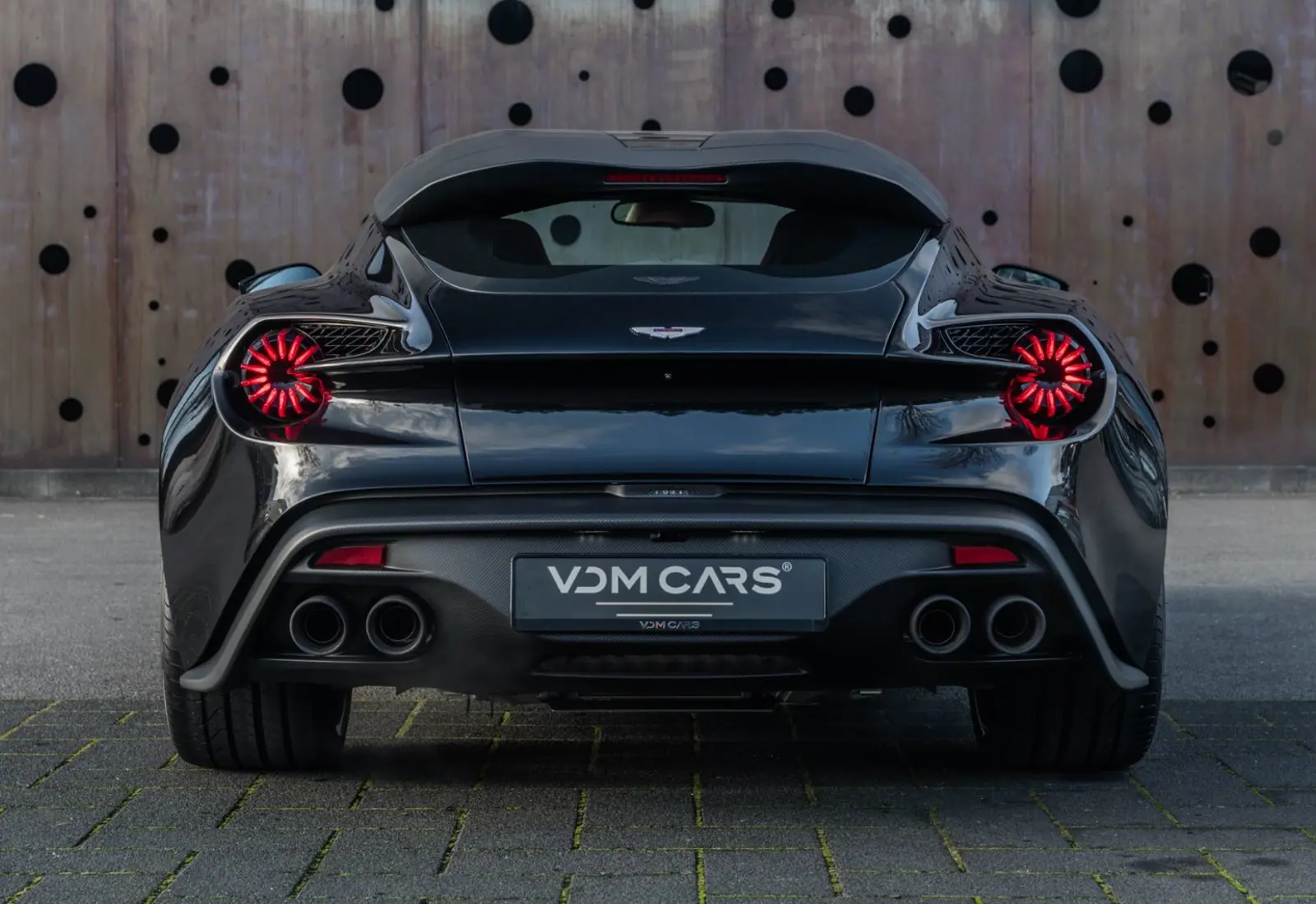 Aston Martin Vanquish Zagato Shooting Brake NEW SERVICE ! NEW - 125087