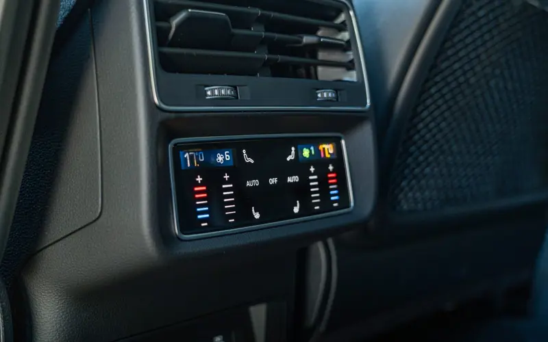 Audi RSQ8 Performance * KERAMIK * RS-DESIGN * PANO * CONNECT - 146248