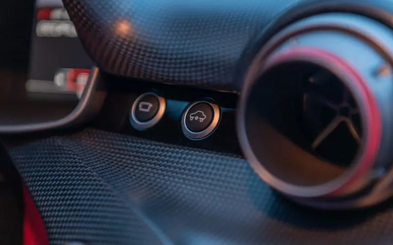 Ferrari F12 TDF * 1/799 * ONLY 513 KM * MATT CARBON * 1 OWNER *  - 124673