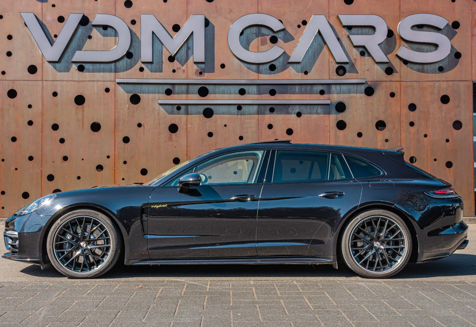 Porsche Panamera Sport Turismo 4 E-Hybrid Platinum Editi - 144969