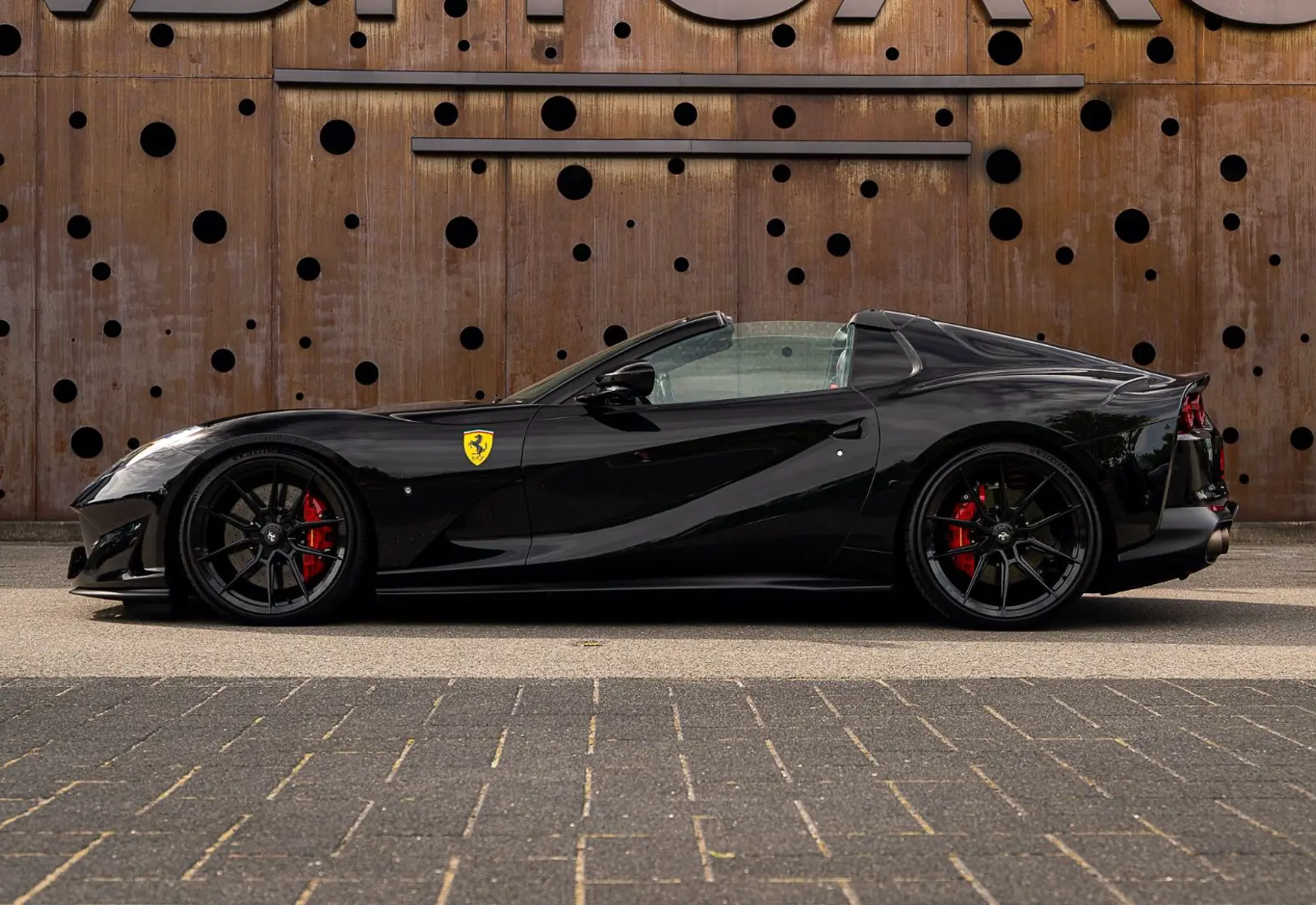 Ferrari 812 GTS * NOVITEC * P.SHIELDS * LIFT * AFS2 * CARBON * 360 *  - 169148