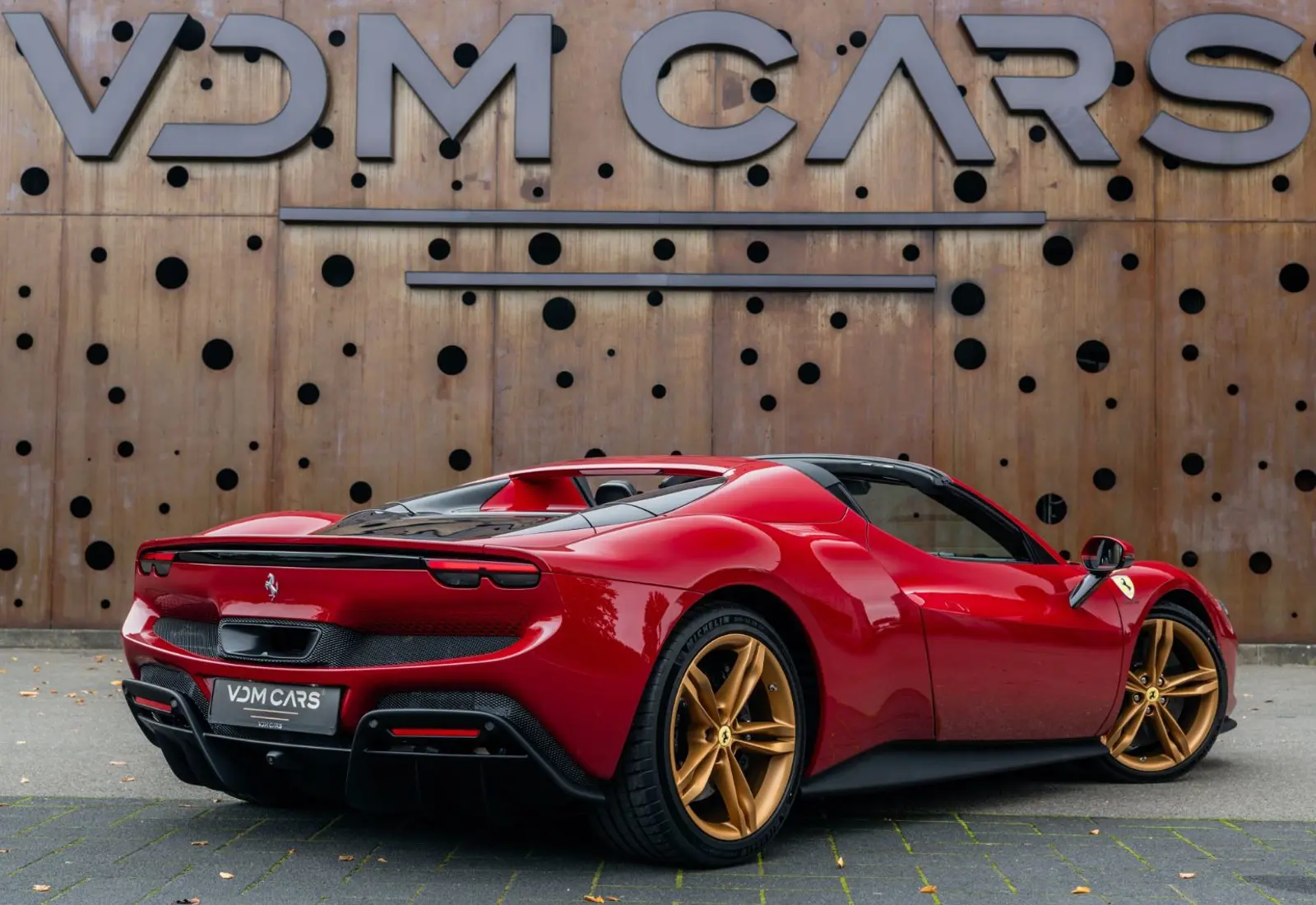 Ferrari 296 GTS * 1.HAND * ACC * CARPLAY * AFS * CONNECT * DAYTONA *  - 119188