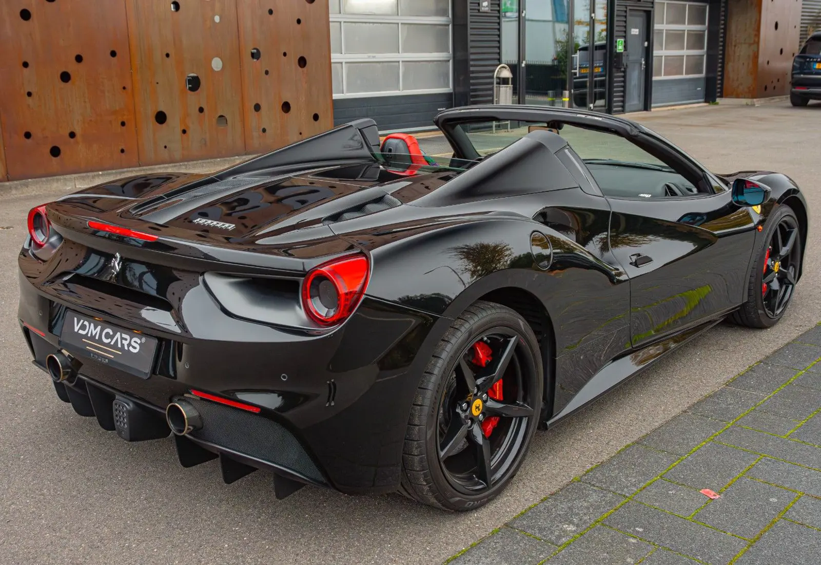 Ferrari 488 Spider * NEW SERVICE * NEW POWER * CAMERA * LEATHER - 105387