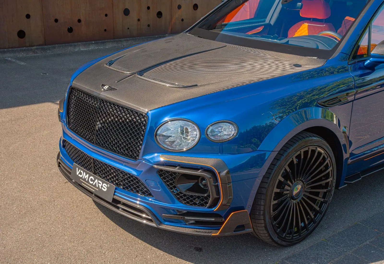 Bentley Bentayga V8 MANSORY * FULL CARBON * CERAMIC BRAKES *  - 85914