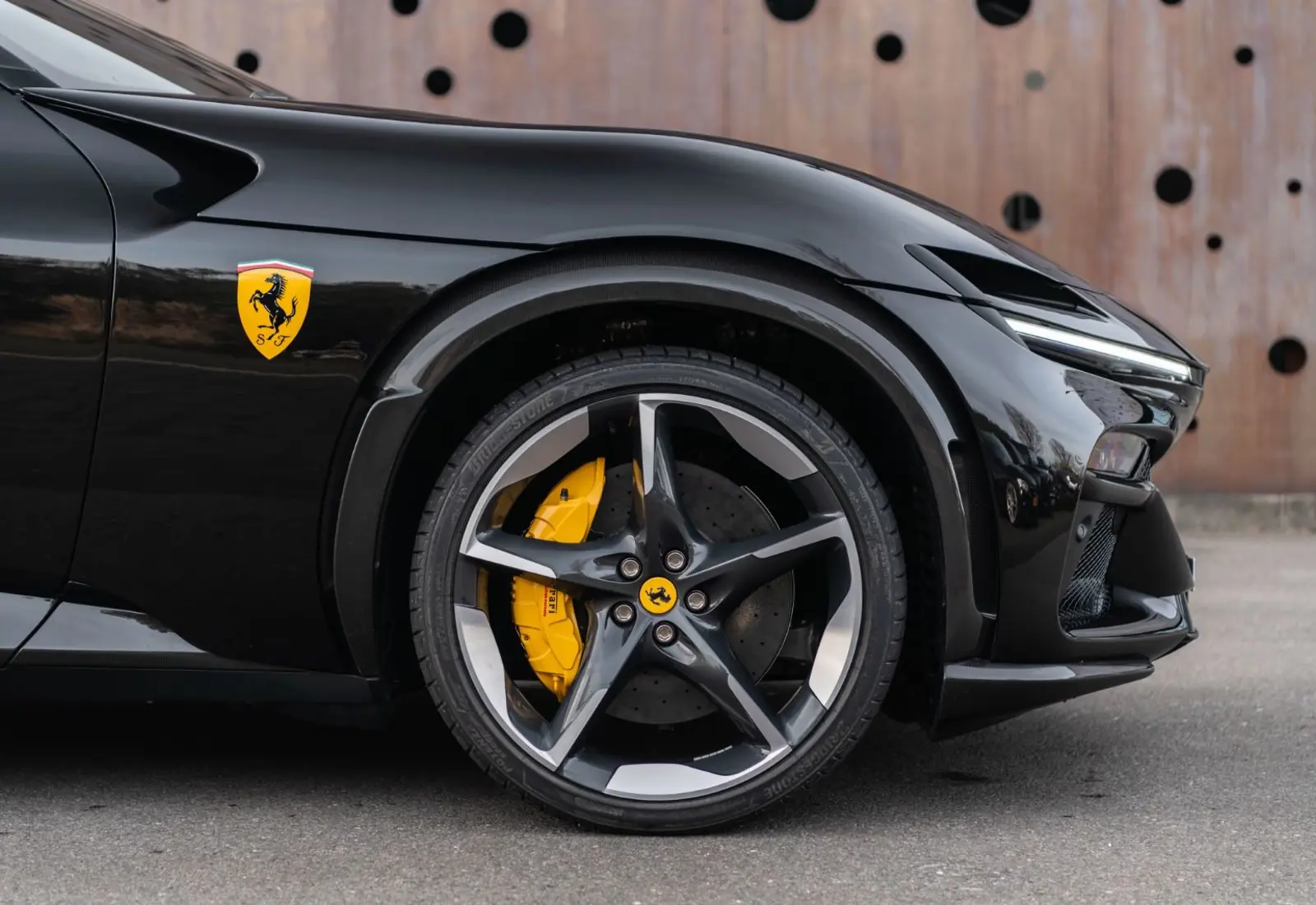 Ferrari Purosangue V12 * FULL CARBON * PANO * LIFT * VENT - 135153