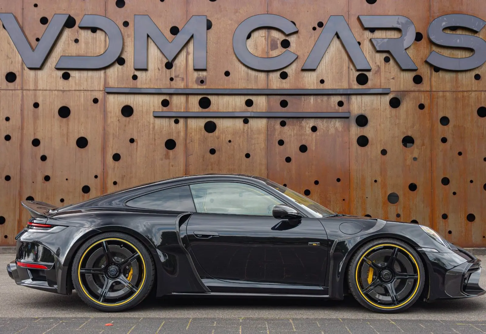 Porsche 992 BRABUS ROCKET R * 1 OF 25 * 900HP * CARBON * LIFT *  - 54481