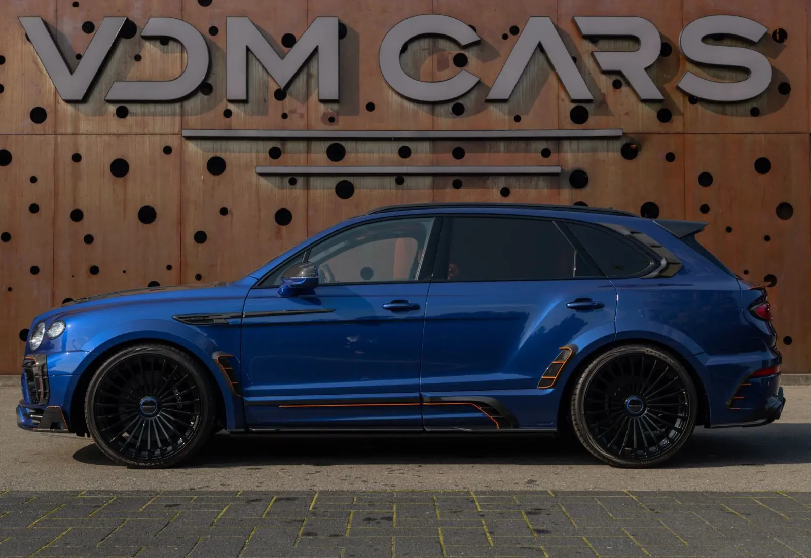 Bentley Bentayga V8 MANSORY * CARBON * CERAMIC BRAKES *  - 117791