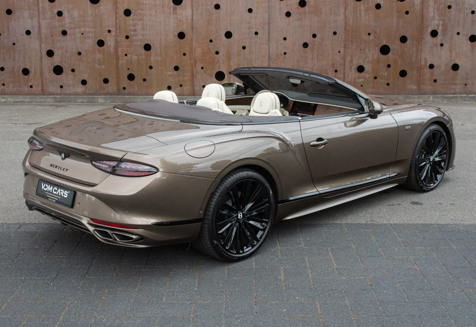 Bentley Continental GTC Speed * AKRAPOVIC * 1st EDITION * VOL - 150090