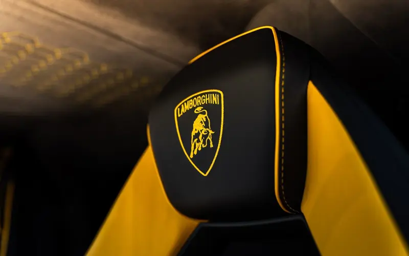 Lamborghini Revuelto 6.5 V12 * NEW CAR * AVAILABLE * BI COLOR - 168887