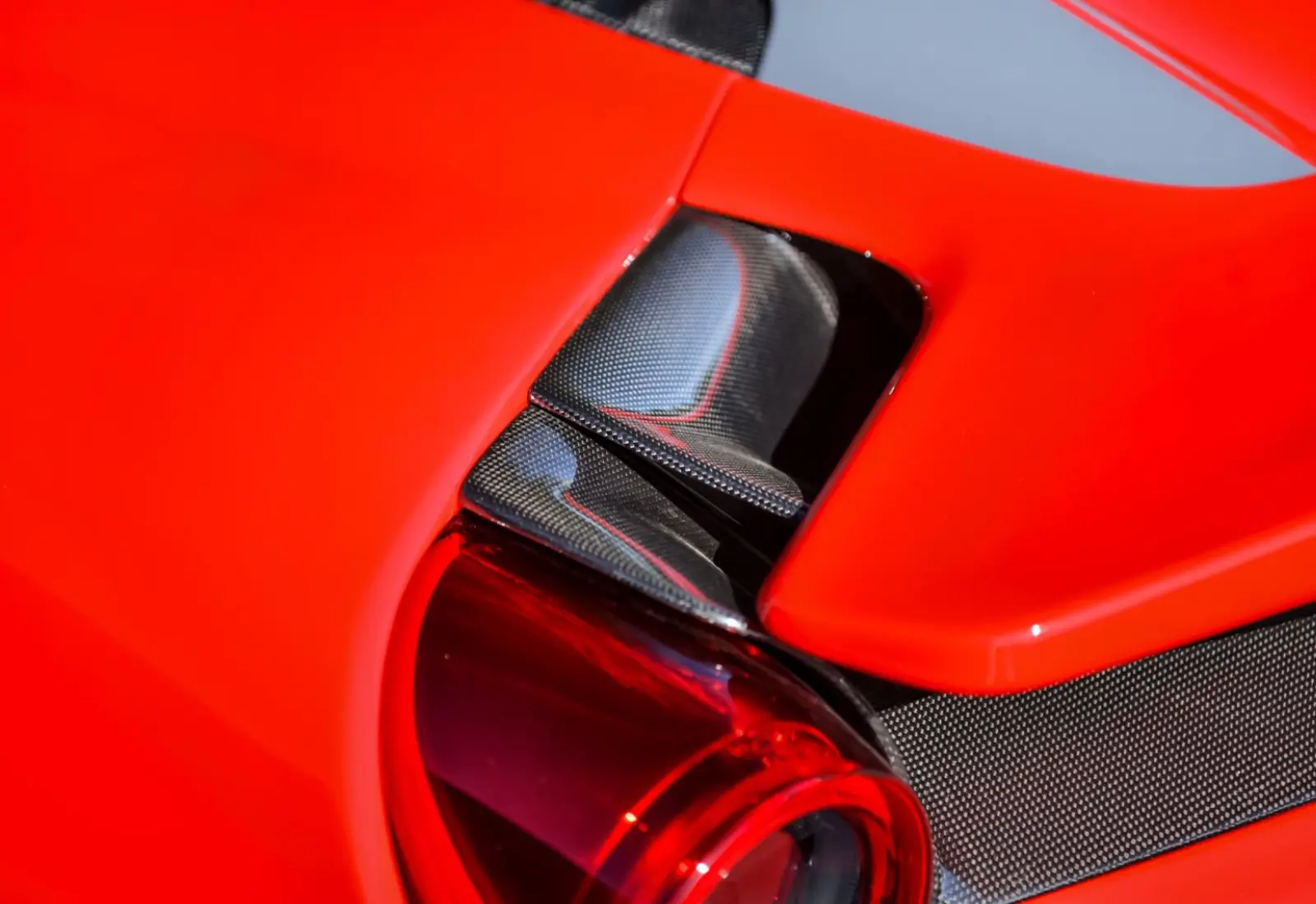 Ferrari 488 Pista Spider * CARBON (12x) * LIFT * AFS * PPF * MWST - 123941