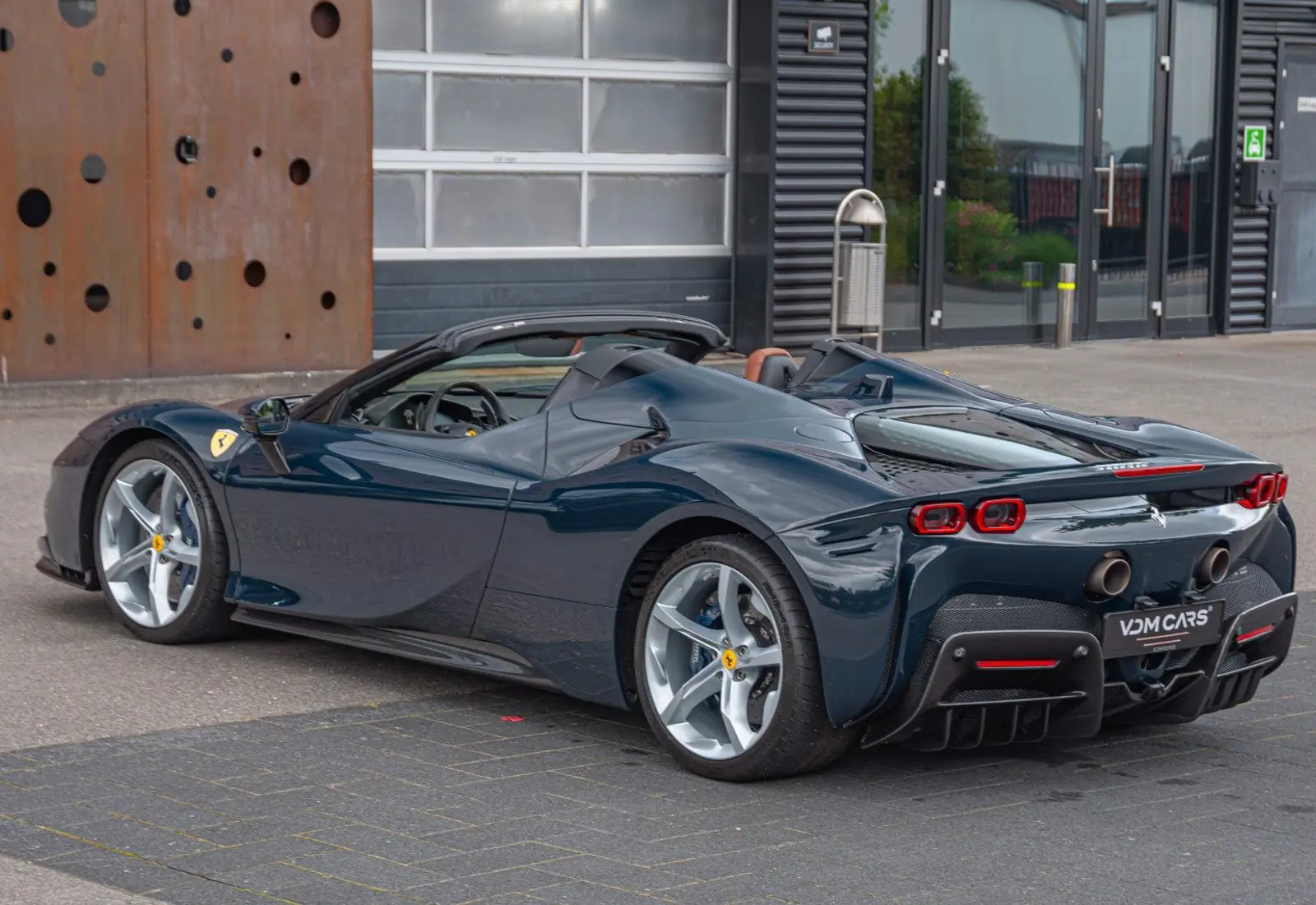 Ferrari SF90 Spider * CARBON(12x) * CARPLAY * LIFT * TWO-TONE *  - 110888