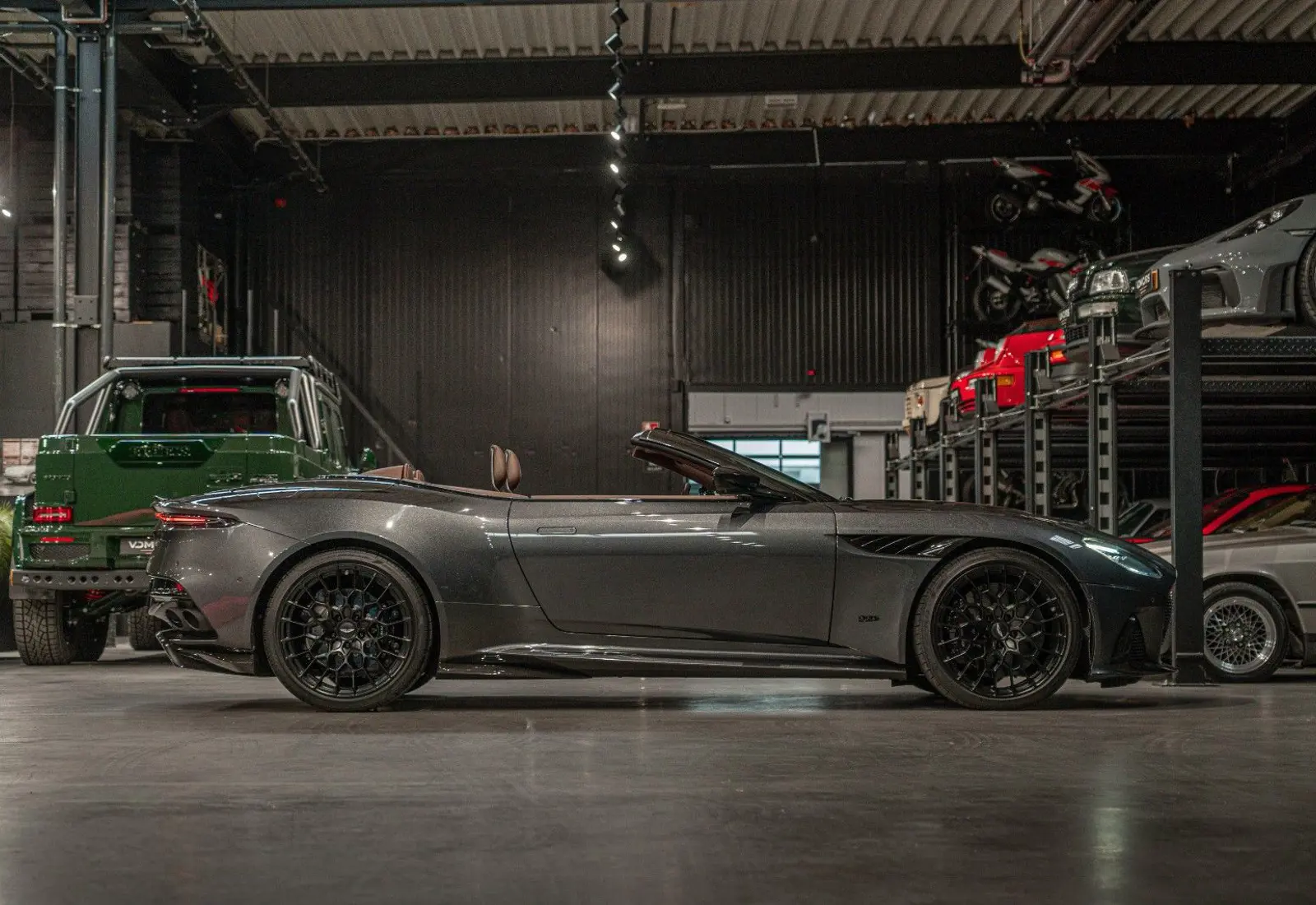 Aston Martin DBS Volante 770 Ultimate * 1/199 * Carbon * Carb.Seats - 143481