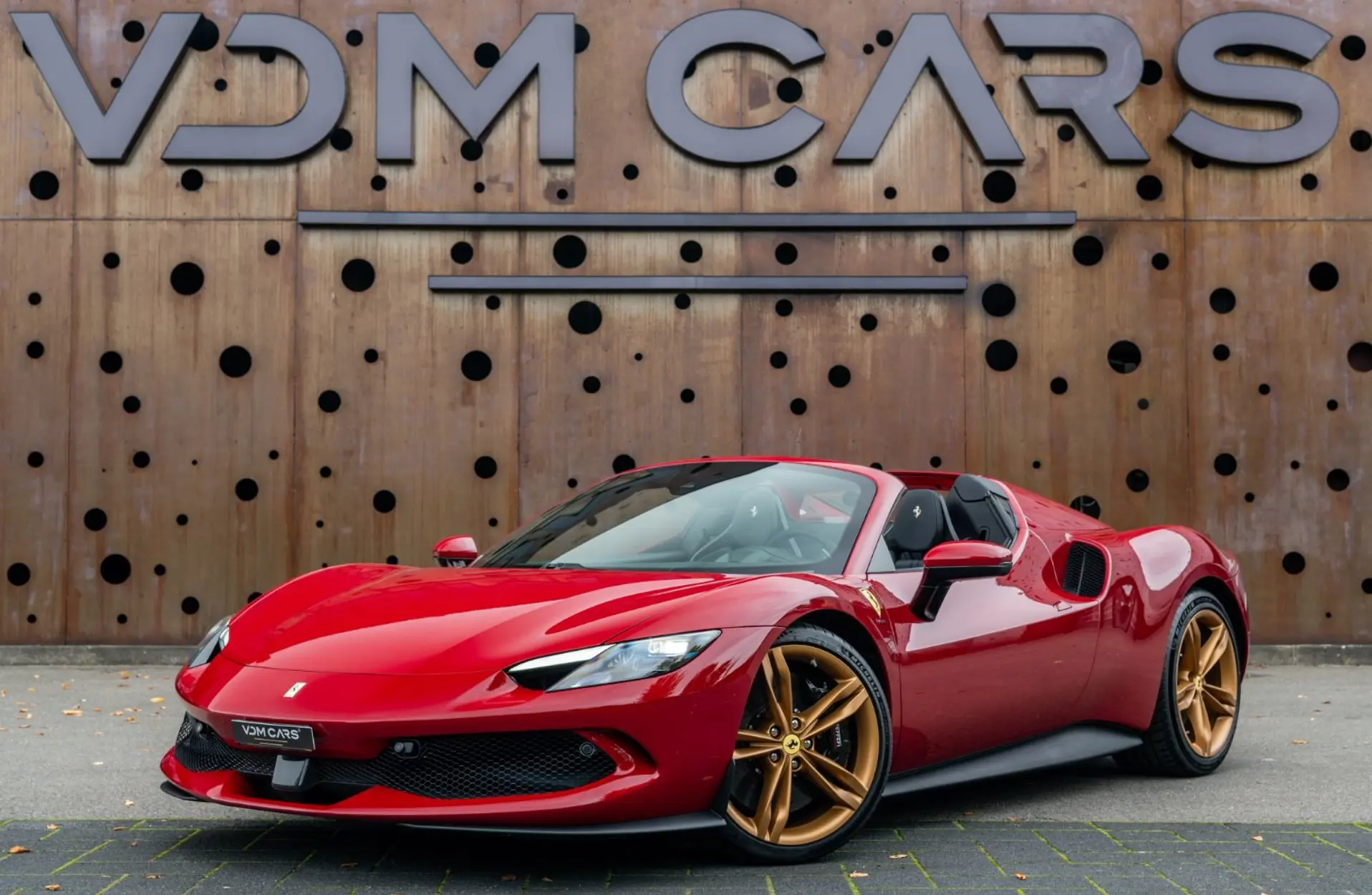 Ferrari - 296 GTS - 119185