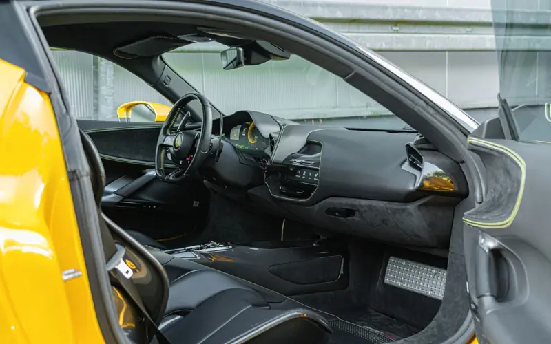 Ferrari SF90 Stradale * ATELIER * GIALLO TRIPLO * CARBON * TAILO - 138993