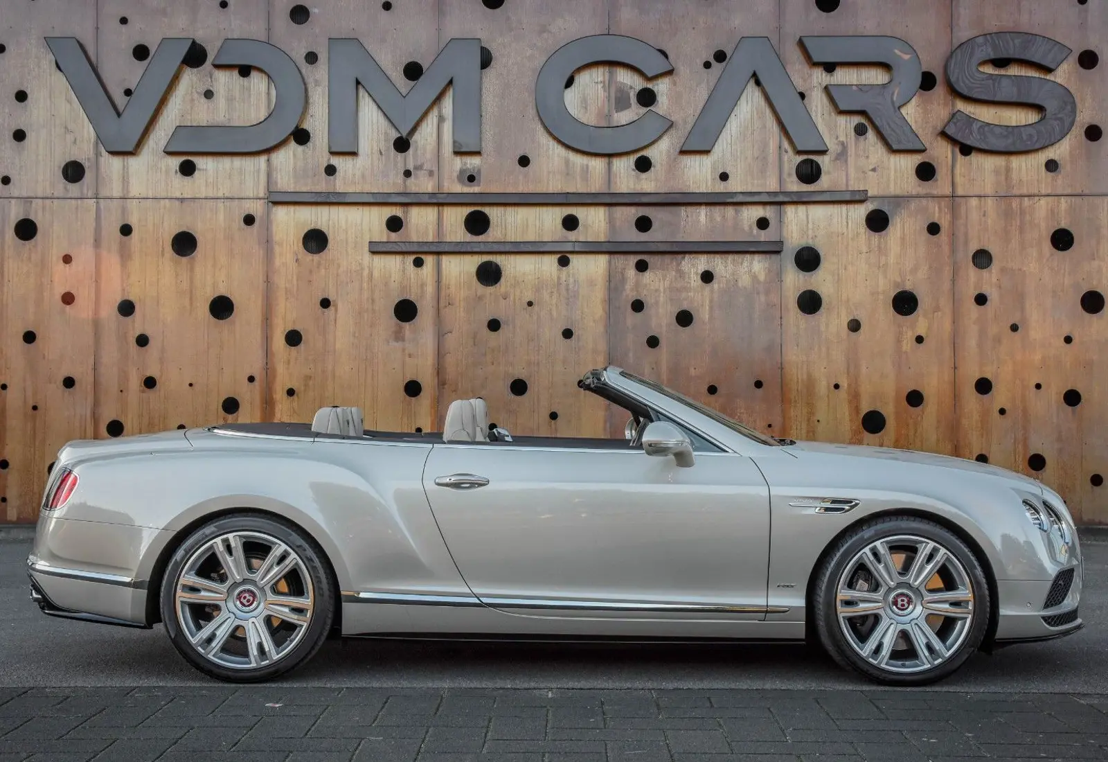 Bentley Continental GTC V8 S * 1. OWNER * MULLINER * MASSAGE *  - 79621